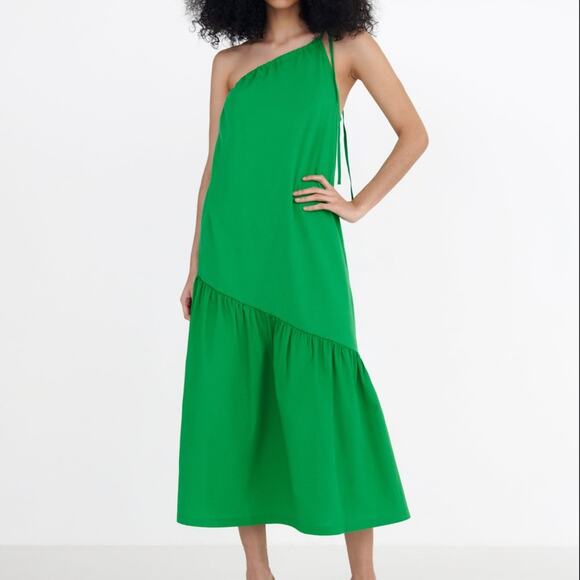Zara Green Combined Asymmetric Dress. - Picture 2 of 10